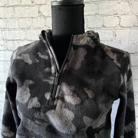 All in motion black gray camo sport Hoodie Pullover Size Medium -0299 - Picture 5 of 6